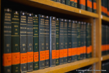  Photo de rayonnage de bibliothèque